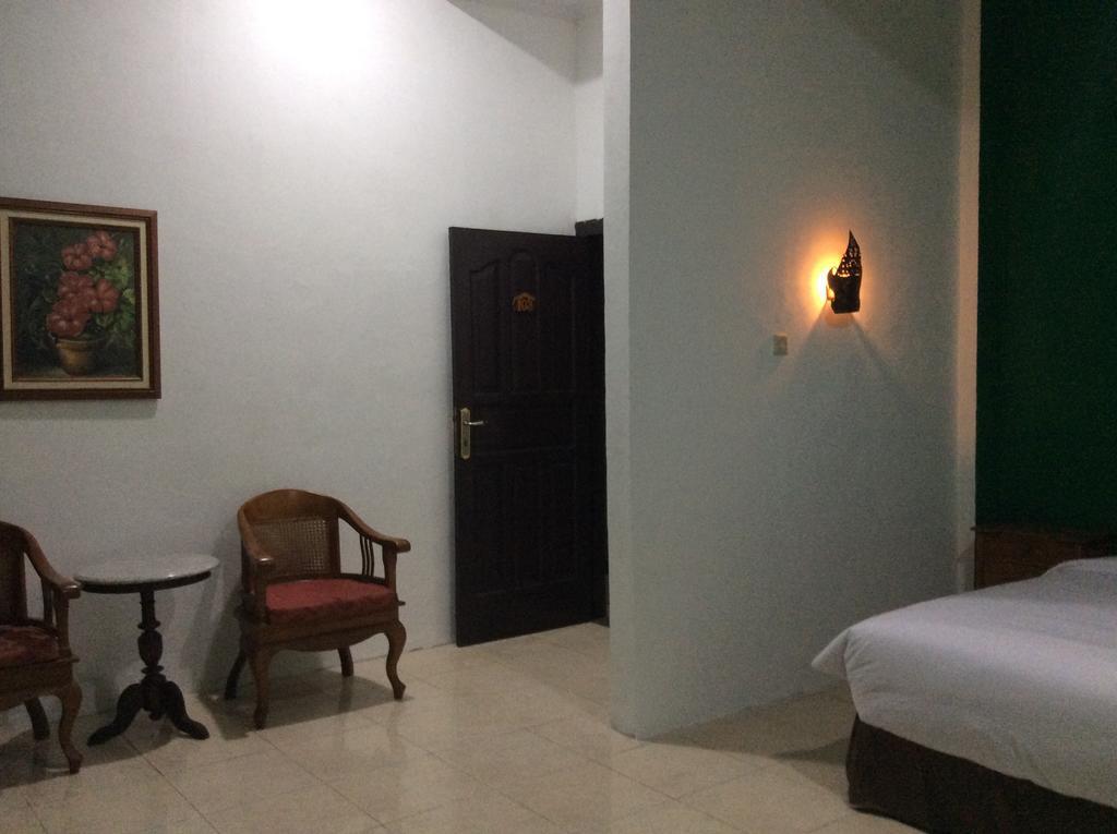 Le Paradis Hotel Palembang Rum bild