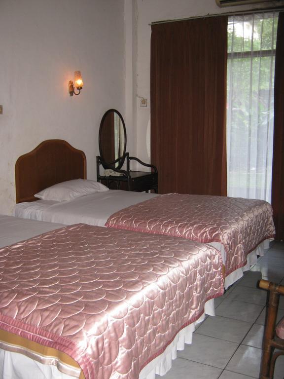 Le Paradis Hotel Palembang Rum bild
